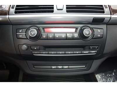 35d Diesel SUV 3.0L CD AWD Turbocharged Power Steering ABS 4-Wheel Disc Brakes, image 30