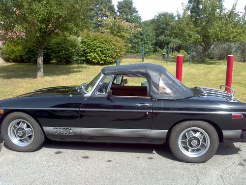 1980 mgb convertable