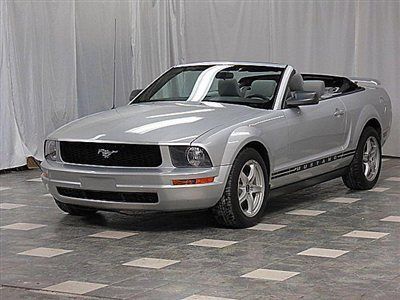 2008 ford mustang v6 convertible only 31k very clean