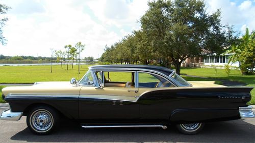 1957 ford fairlane 500 galaxy