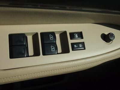 2011 Nissan Armada 2WD 4dr SV, image 24