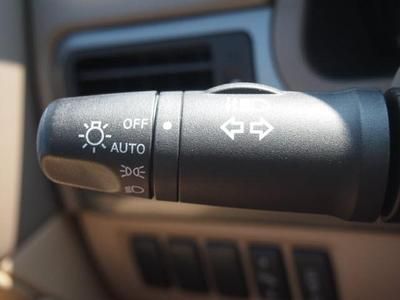 2011 Nissan Armada 2WD 4dr SV, image 25