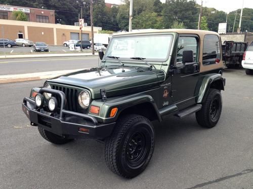 Sahara edition - 4x4 - 4.0l i6 fi - 5-speed manual - cold a/c - no reserve