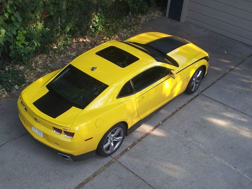 2010 chevrolet camaro ss coupe 2-door 6.2l