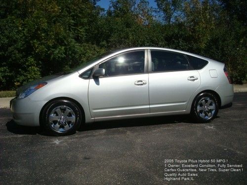 2005 toyota prius hybrid 1 owner 50 mpg new tires super clean carfax guarantee !