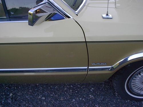 1983 Ford Fairmont sedan 6cylinder 1 owner 28,000 original miles NO RESERVE, image 12