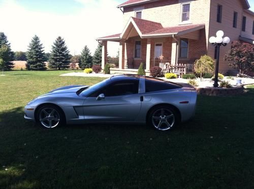 2006 chevrolet corvette base coupe 2-door 6.0l