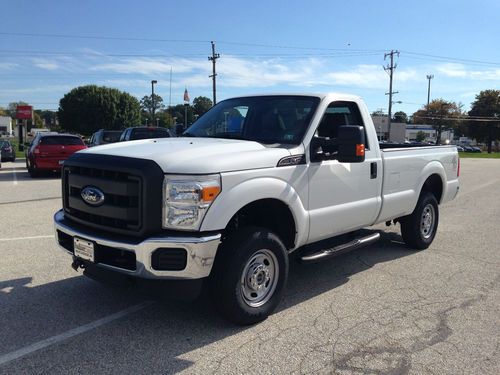 2011 ford f250 xl 4x4  regular cab 8ft. bed  5.4 v8 auto.trans. 55k miles