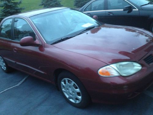 Great condition 2000 hyundai elantra gl sedan 4-door automatic