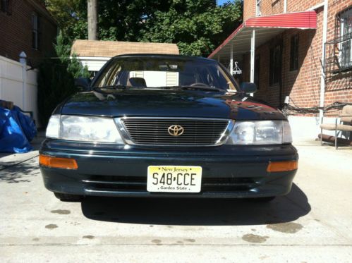 1995 toyota avalon xl 104k miles 1 owner no accidents clean carfax must see.....