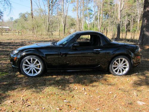 2008 mazda mx-5 miata touring convertible retractable hardtop