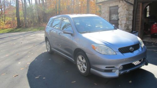 2004 toyota matrix xr wagon 4-door 1.8l