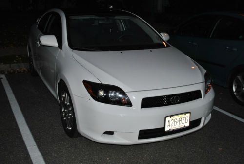 2009 scion tc base coupe 2-door 2.4l