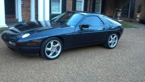 1987 porsche 928 met. blue with tan leather, sunroof, 18 inch twist wheels.