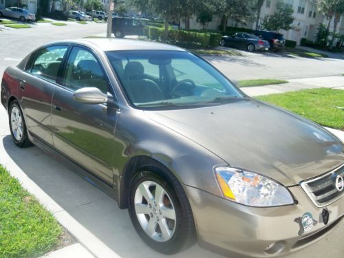 2003 nissan altima s 4 cyl auto $3100 o.b.o. make an offer. won&#039;t dissapoint you