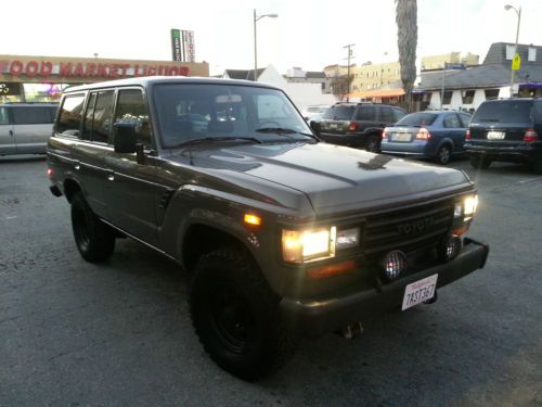 1988 toyota land cruiser base sport utility 4-door 4.0l