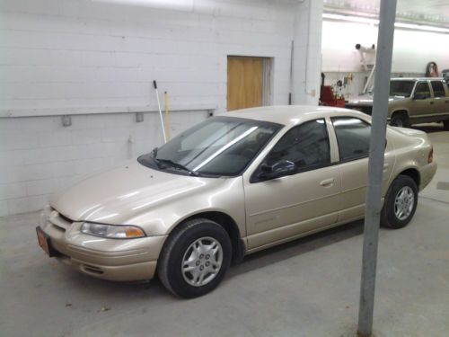 2000 dodge stratus se sedan 4-door 2.0l