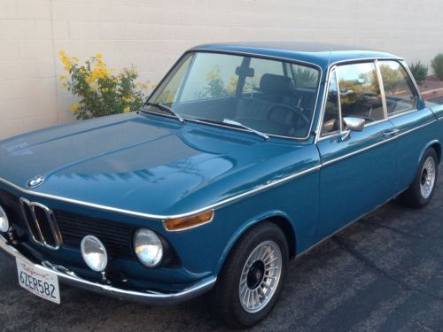 1969 bmw 2002 base sedan 2-door 2.0l