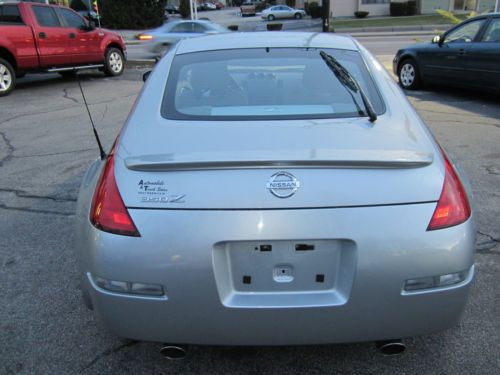2003 Nissan 350Z Touring Coupe 2-Door 3.5L, image 5