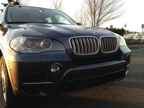 2011 BMW X5 xDrive35d Sport Utility 4-Door 3.0L, image 4
