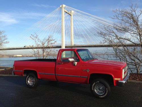 1985 chevrolet truck 4x4  scottsdale