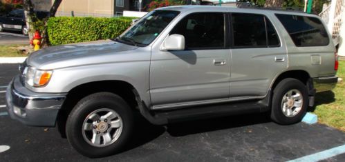 Toyota 4runner suv 4door 2wd one owner