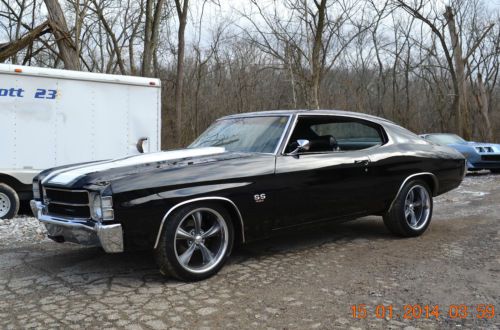 1971 chevelle ss 454 4spd beautiful new high quality tuxedo black paint buckets