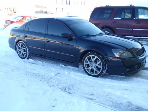 2005 nissan altima se-r sedan 4-door 3.5l