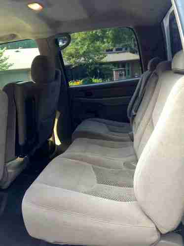 2005 Chevrolet Silverado 2500 HD Base Crew Cab Pickup 4-Door 8.1L, image 8