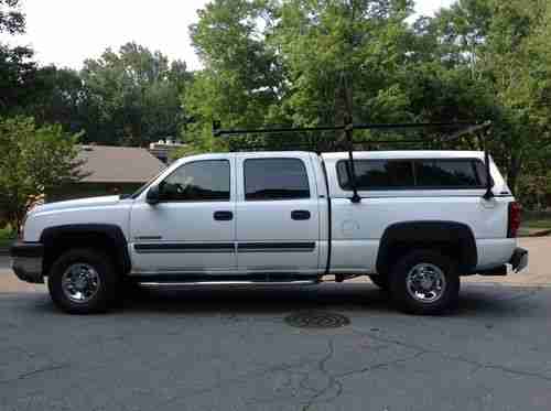 2005 Chevrolet Silverado 2500 HD Base Crew Cab Pickup 4-Door 8.1L, image 9