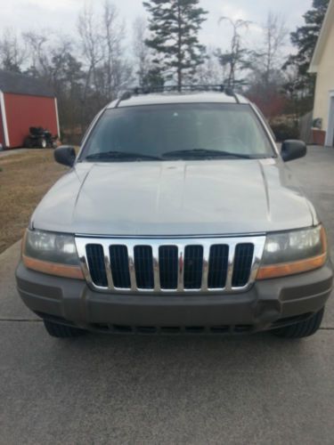 2000 jeep grand cherokee laredo