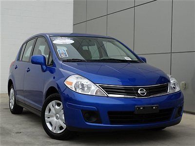 2012 nissan versa auto 1.8 s