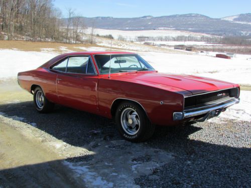 1968 dodge charger r/t hardtop 2-door 7.2l