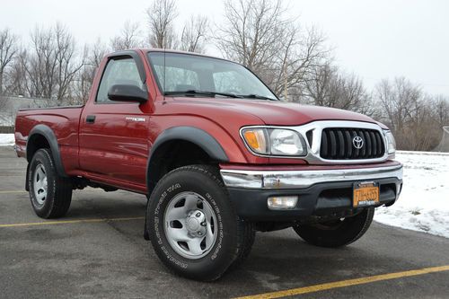 2003 toyota tacoma sr5 4x4 new frame 2.7l clean carfax 5-speed manual mint truck