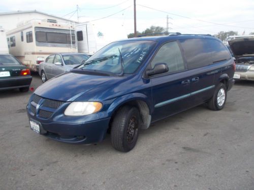 2002 dodge caravan, no reserve