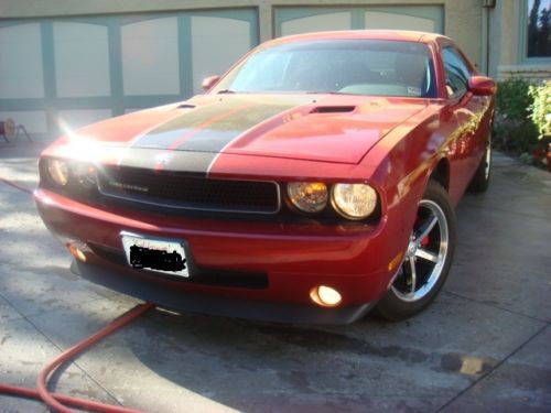 2010 dodge challenger se coupe 2-door 3.5l