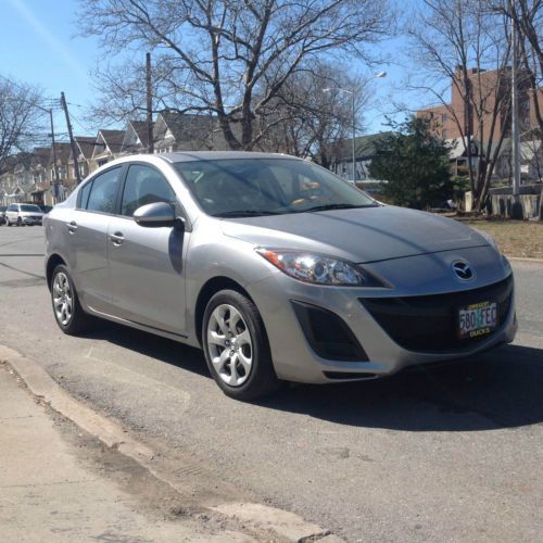 2011 mazda 3 sedan i sport, only 28,000 miles