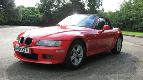 Awesome red bmw z3 w/low mileage