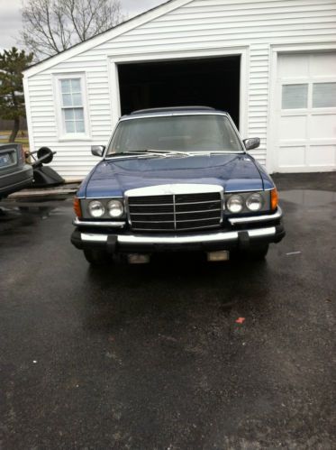 1975 450 sel , blue w/ palomino interior, 4 dr sedan , sun roof , loaded