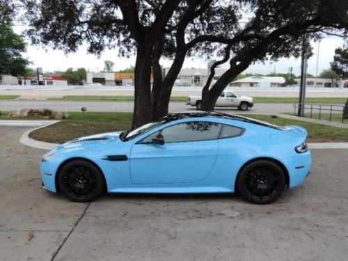 2015 aston martin vantage v12 s flugplatz blue