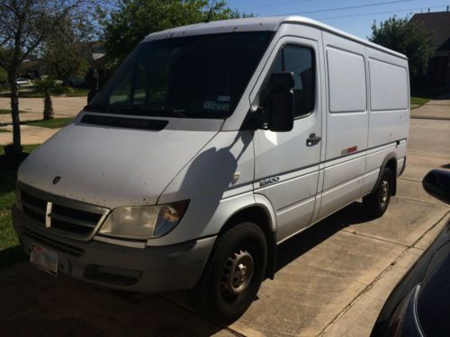 2006 2500 dodge sprinter van 144 wb mercedes five cylinder turbo diesel engine