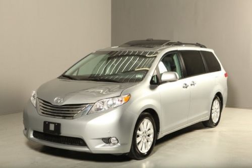 2011 toyota sienna limited nav panoroof dvd rearcam liftgate wood xenons 7pass !