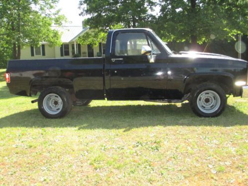 1985 CHEVY C 10 CUSTOM TRUCK, image 3