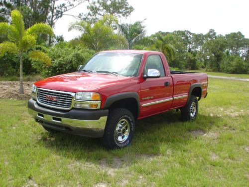 2001 gmc 2500hd 4x4 sle pickup pristine 27,600 low miles  like chevrolet