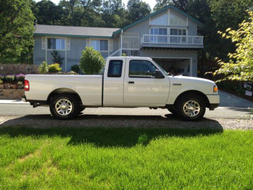 2011 ford ranger xlt 2x2 4.0l ***only 51k miles***