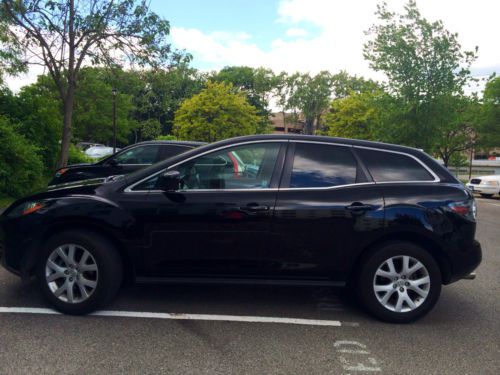 2009 mazda cx7 awd sport low miles -- $11000 (norwalk)