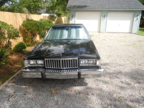 1985 Mercury Grand Marquis Base Sedan 4-Door 5.0L, US $7,000.00, image 2