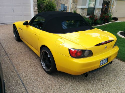 Honda s2000 Convertible