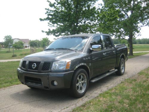 2004 nissan titan se 4x4 crew cab running boards