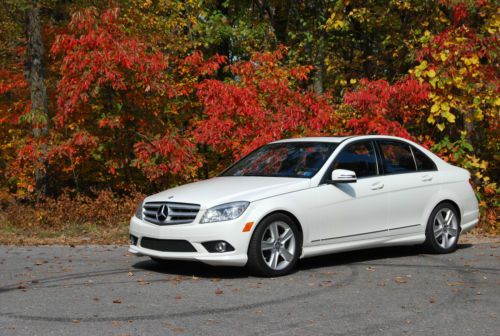 2010 mercedes-benz c300 4matic awd sport 4-door low miles sun roof htd seats